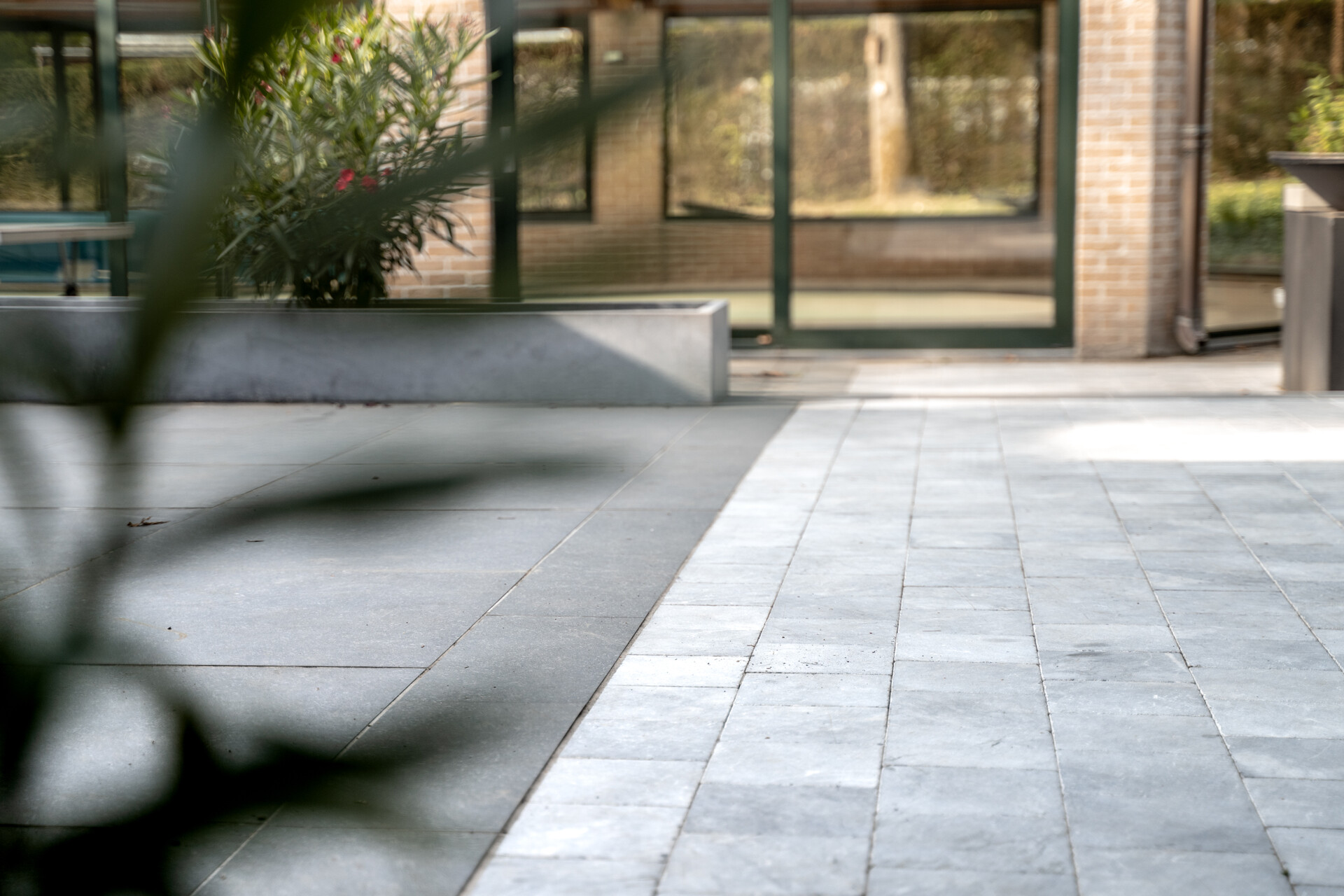 Nettoyage de printemps pour votre terrasse